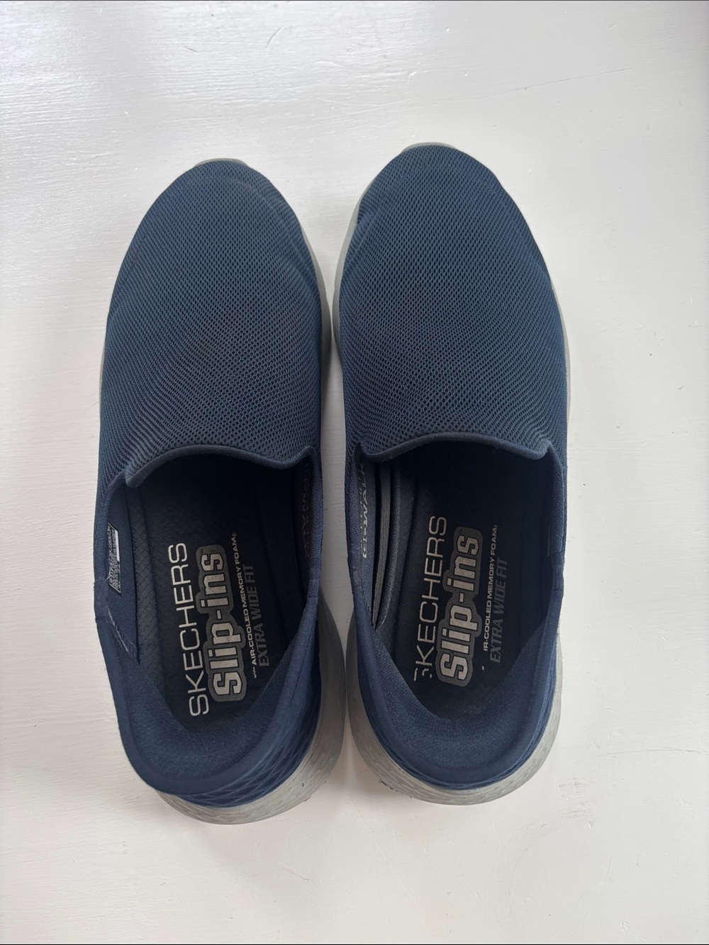 Skechers Navy Blue Slip-On GOwalk Men's Athletic Loafers 10.5 X-Wide - Picture 2 of 6